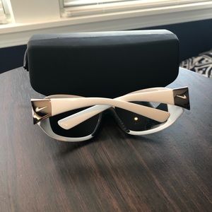EUC White/Rose Gold Nike sport sunglasses